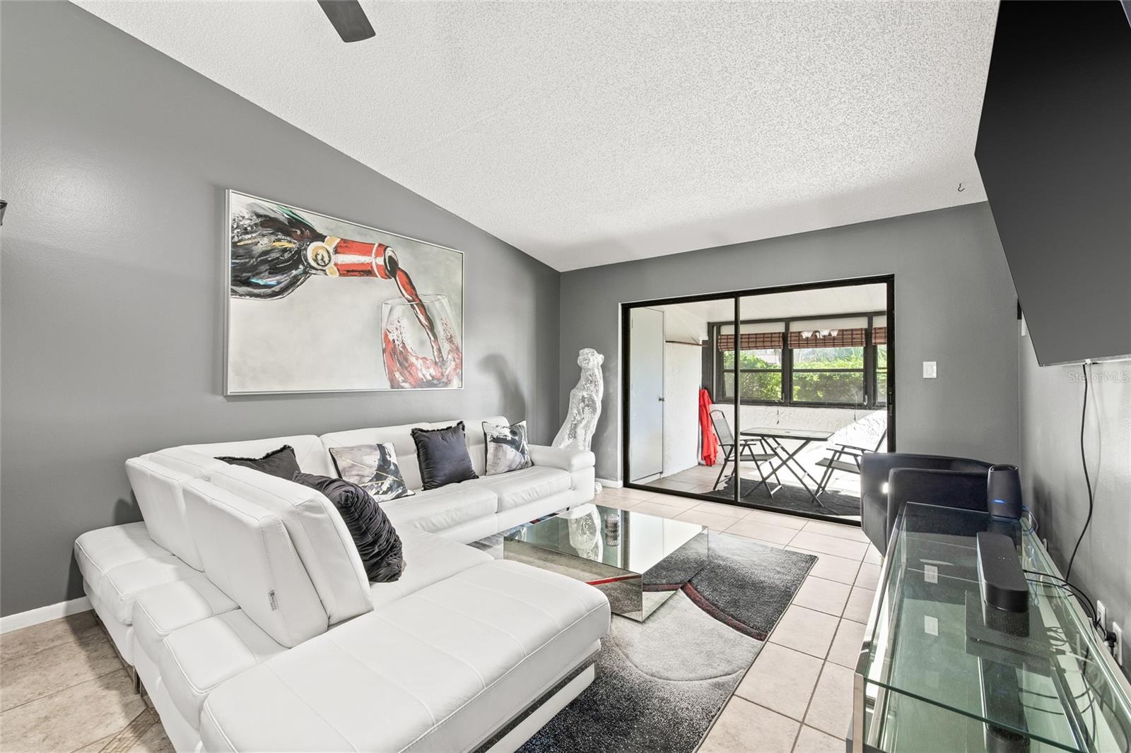 Image 10 of 36 For 9677 86th Avenue