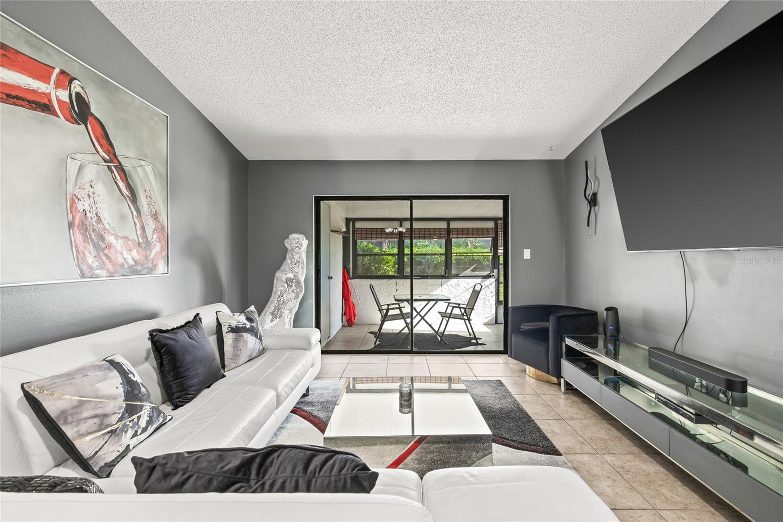 Image 11 of 36 For 9677 86th Avenue