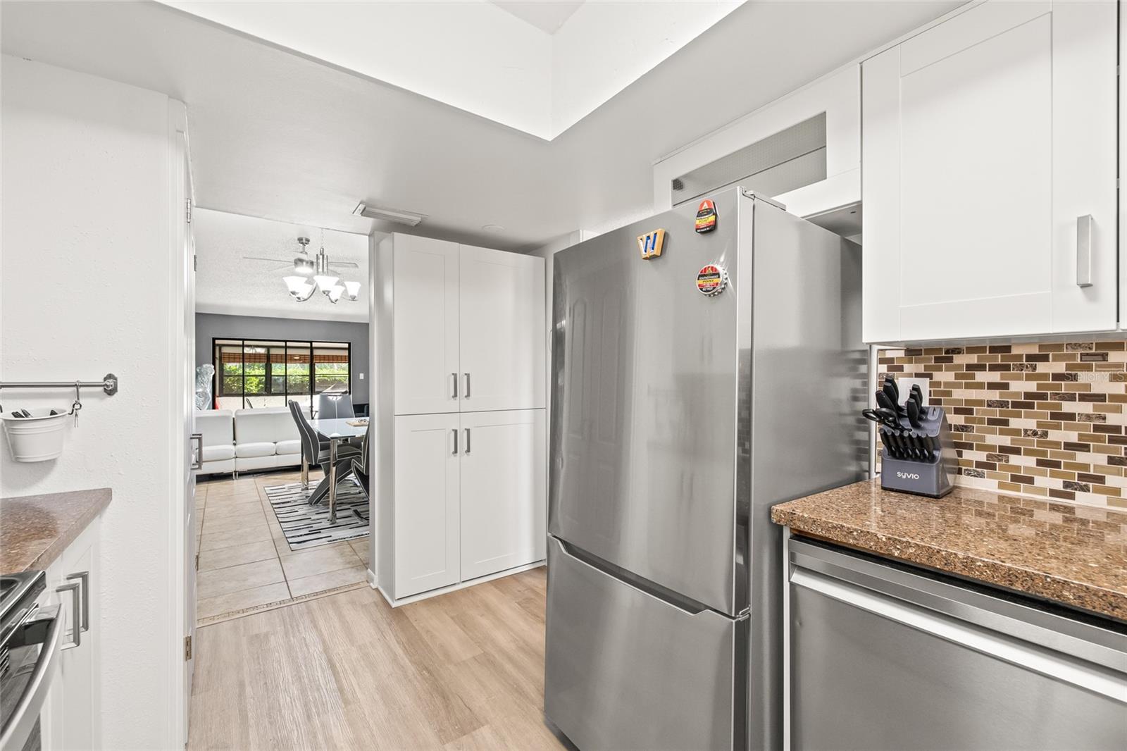 Image 18 of 36 For 9677 86th Avenue