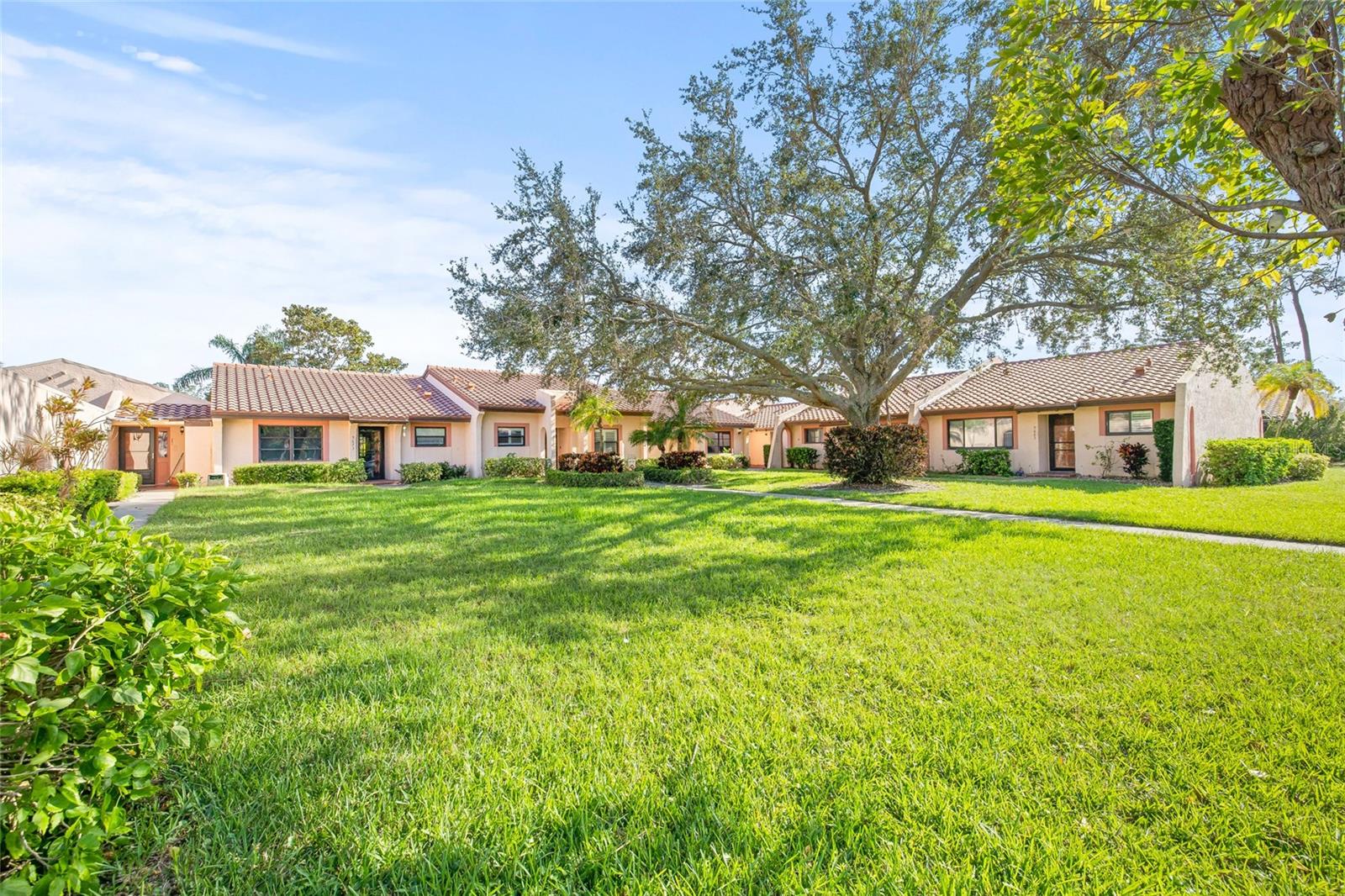 Image 4 of 36 For 9677 86th Avenue