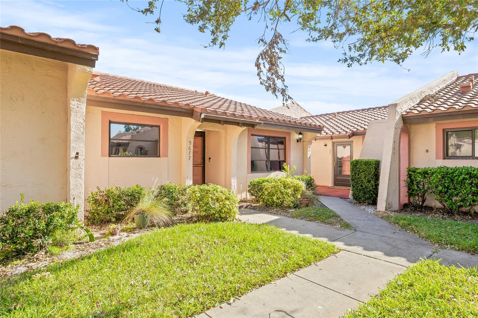 Image 5 of 36 For 9677 86th Avenue