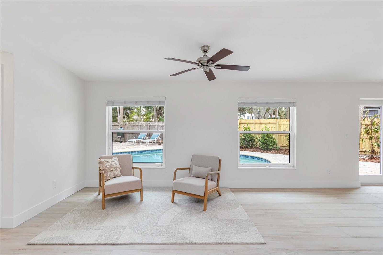 Image 10 of 42 For 5107 Saint Albans Avenue