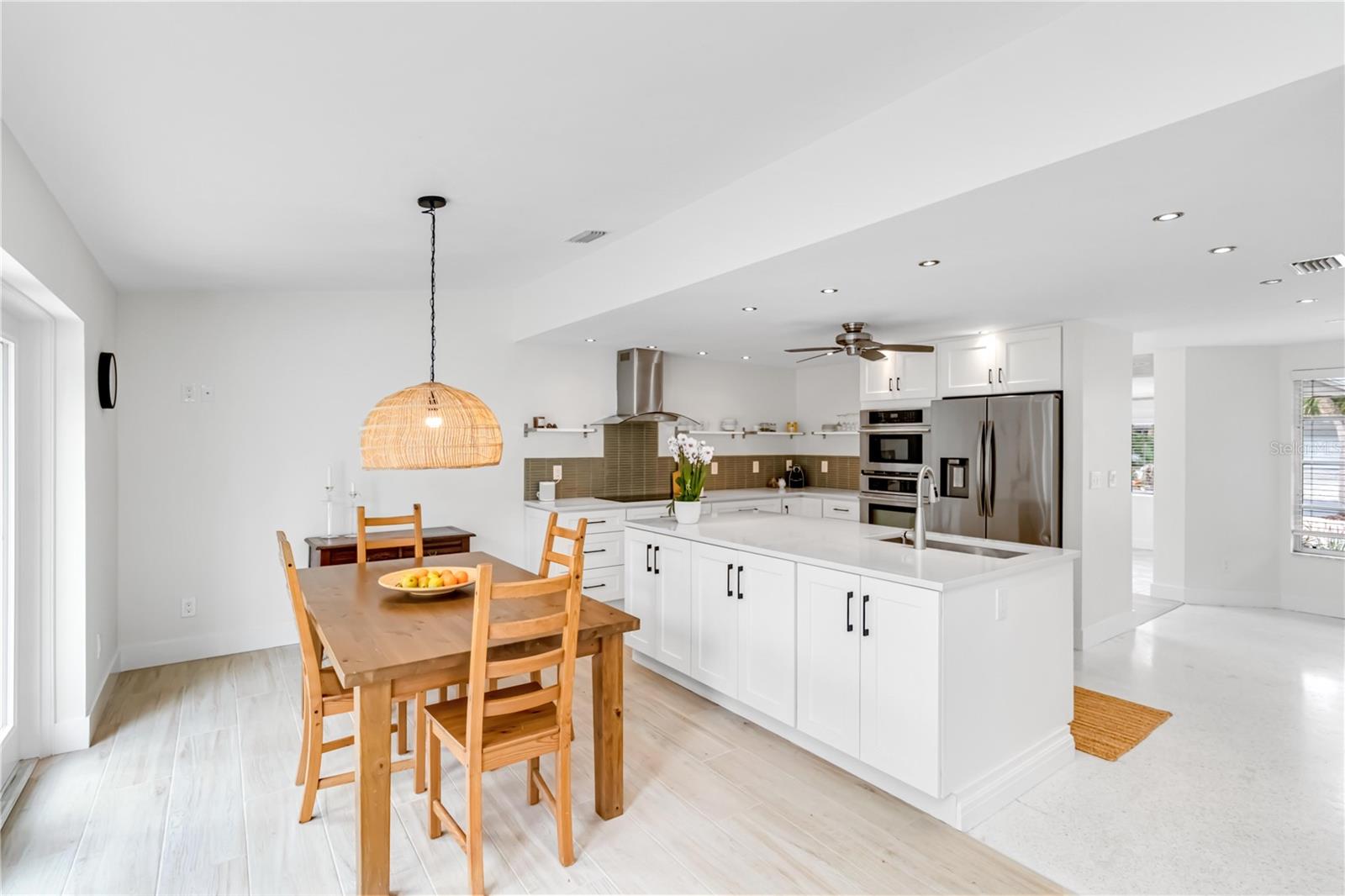 Image 13 of 42 For 5107 Saint Albans Avenue