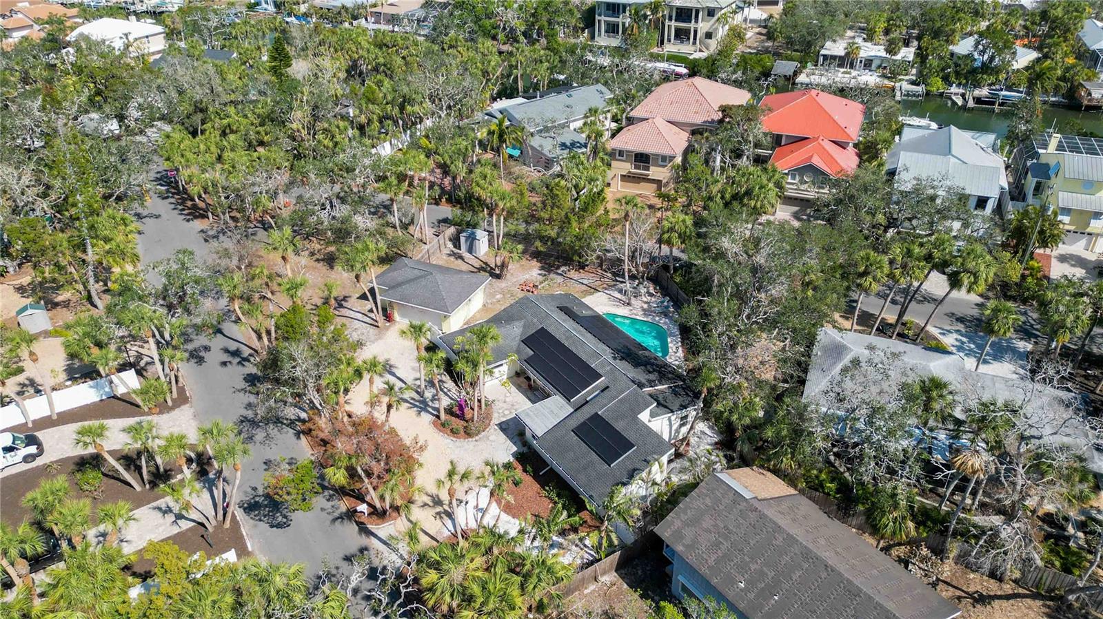 Image 36 of 42 For 5107 Saint Albans Avenue