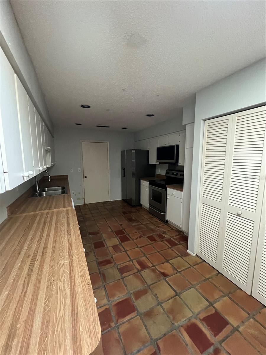 Image 13 of 16 For 7362 Silver Fern Boulevard 8