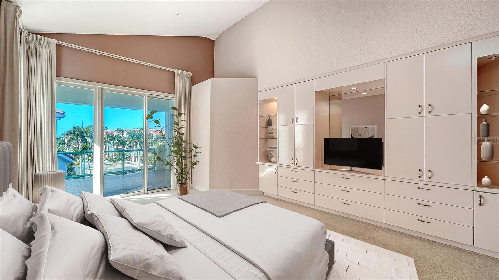 Image 14 of 38 For 350 Gulf Of Mexico Drive 234