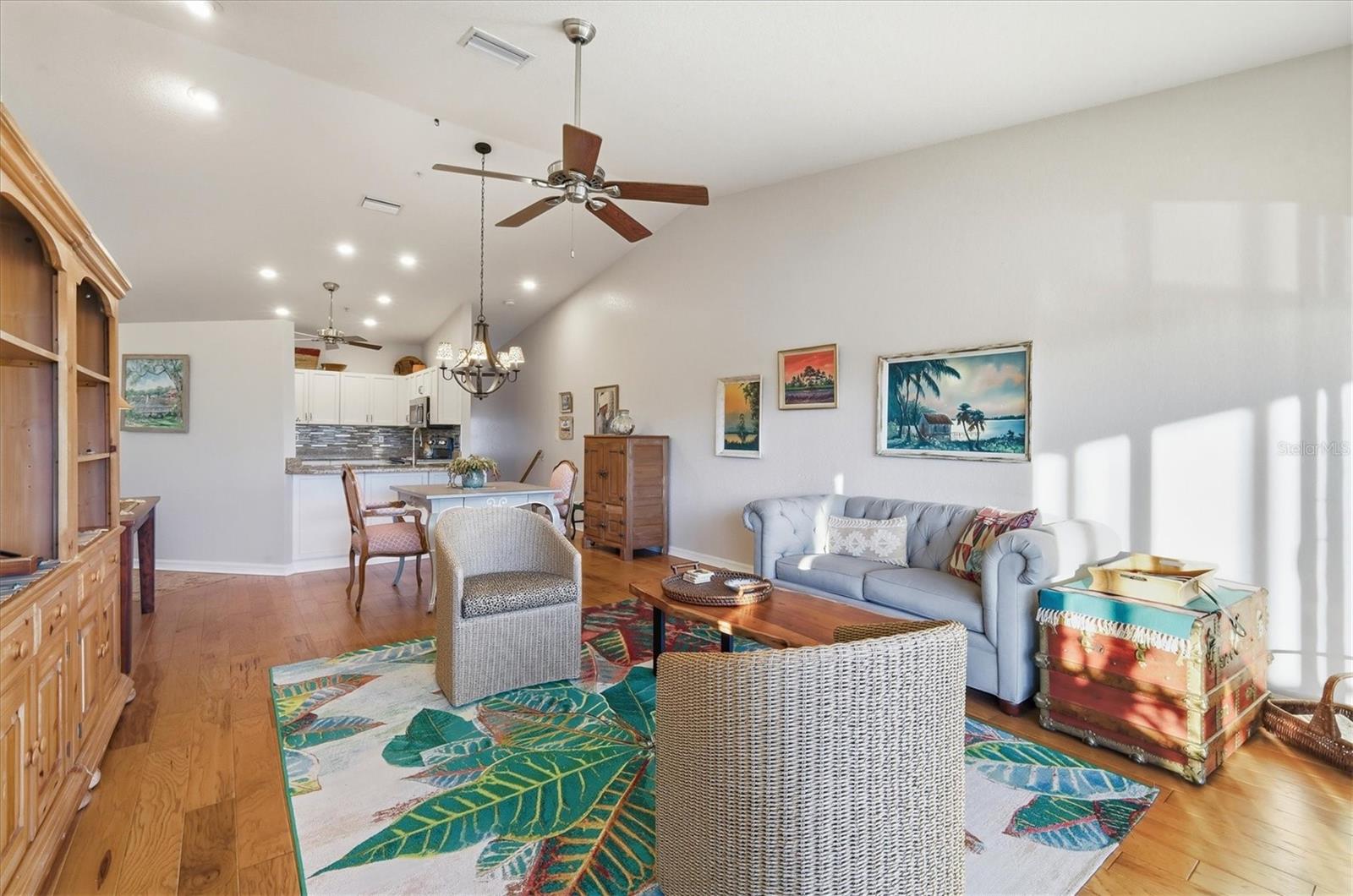 Image 10 of 58 For 7518 Marsh Orchid Circle 9-202