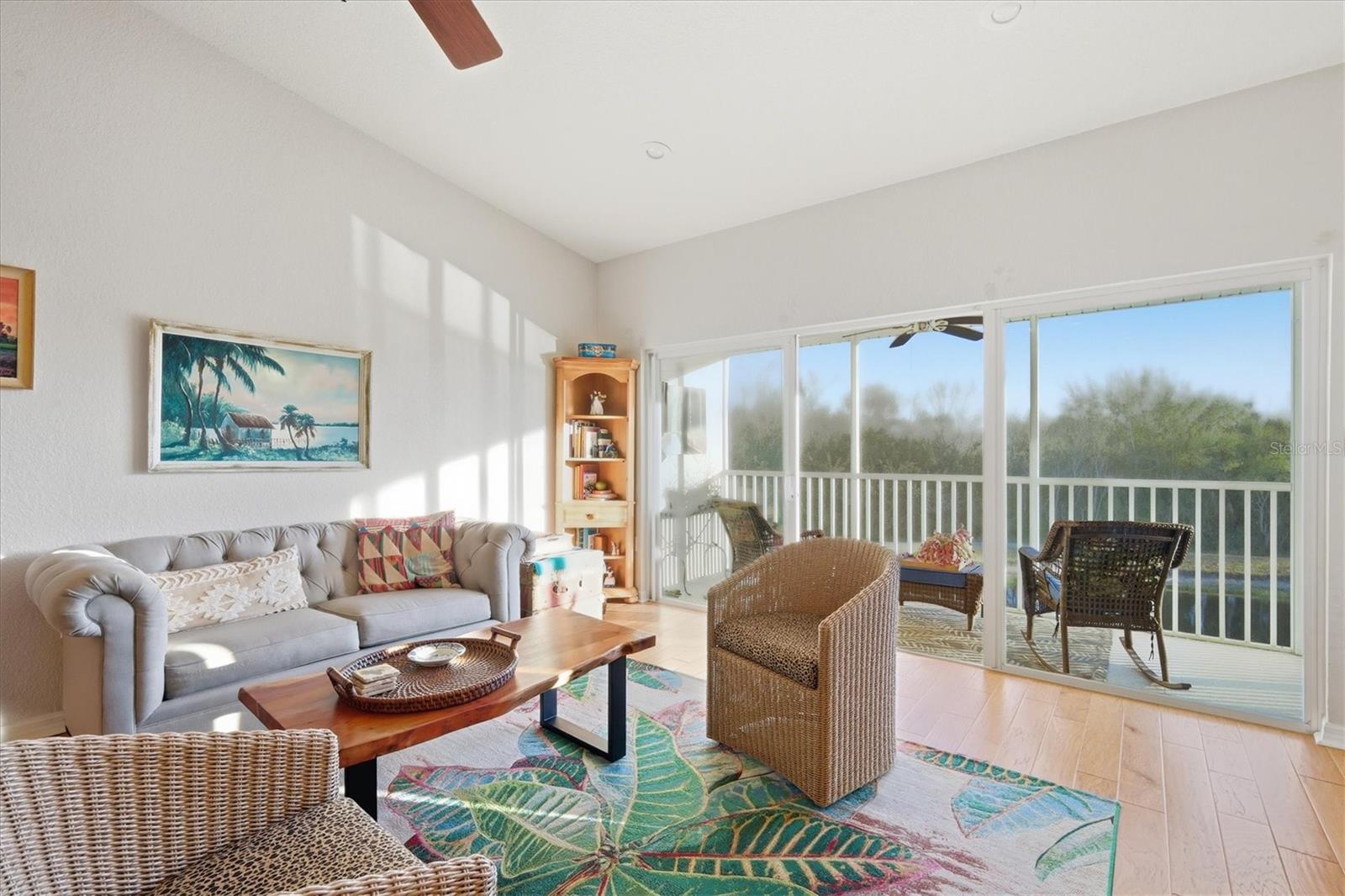 Image 9 of 58 For 7518 Marsh Orchid Circle 9-202