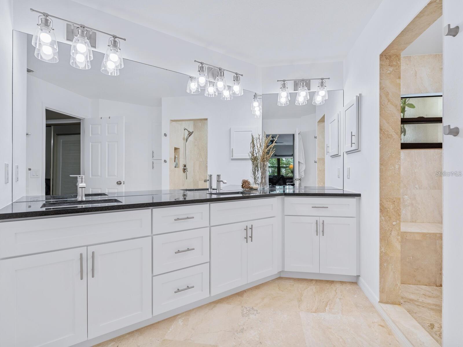 Image 19 of 44 For 1678 Starling Drive 102