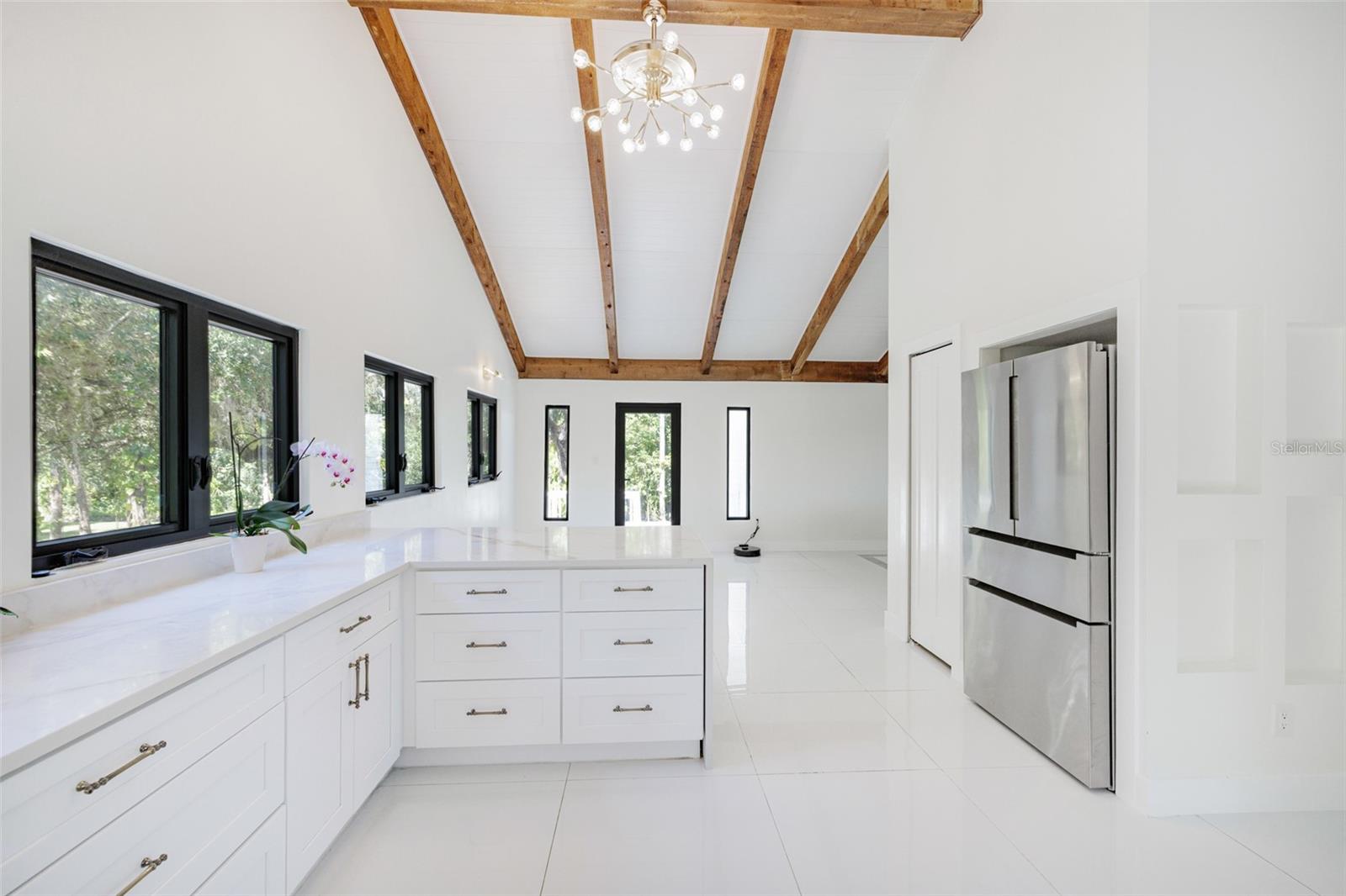 Image 15 of 83 For 19481-483 River Road