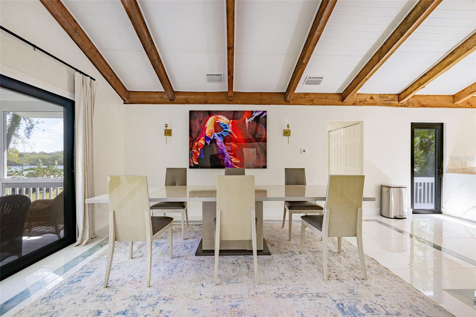 Image 21 of 83 For 19481-483 River Road