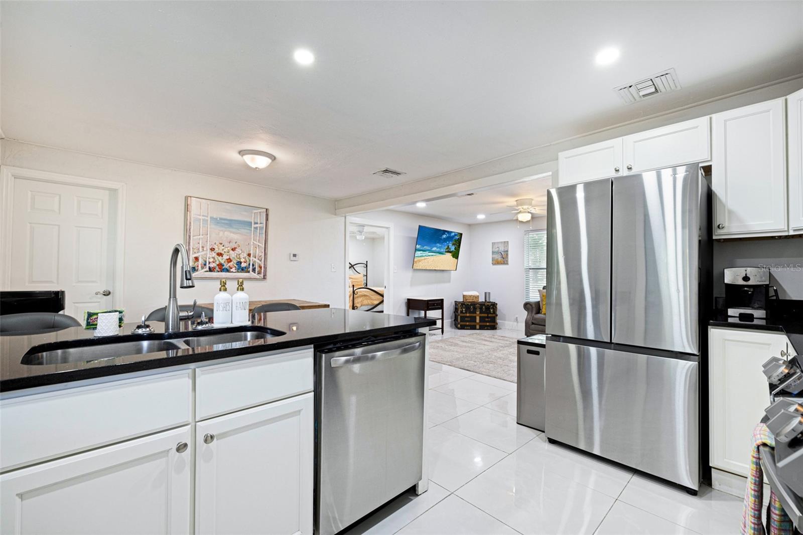 Image 56 of 83 For 19481-483 River Road