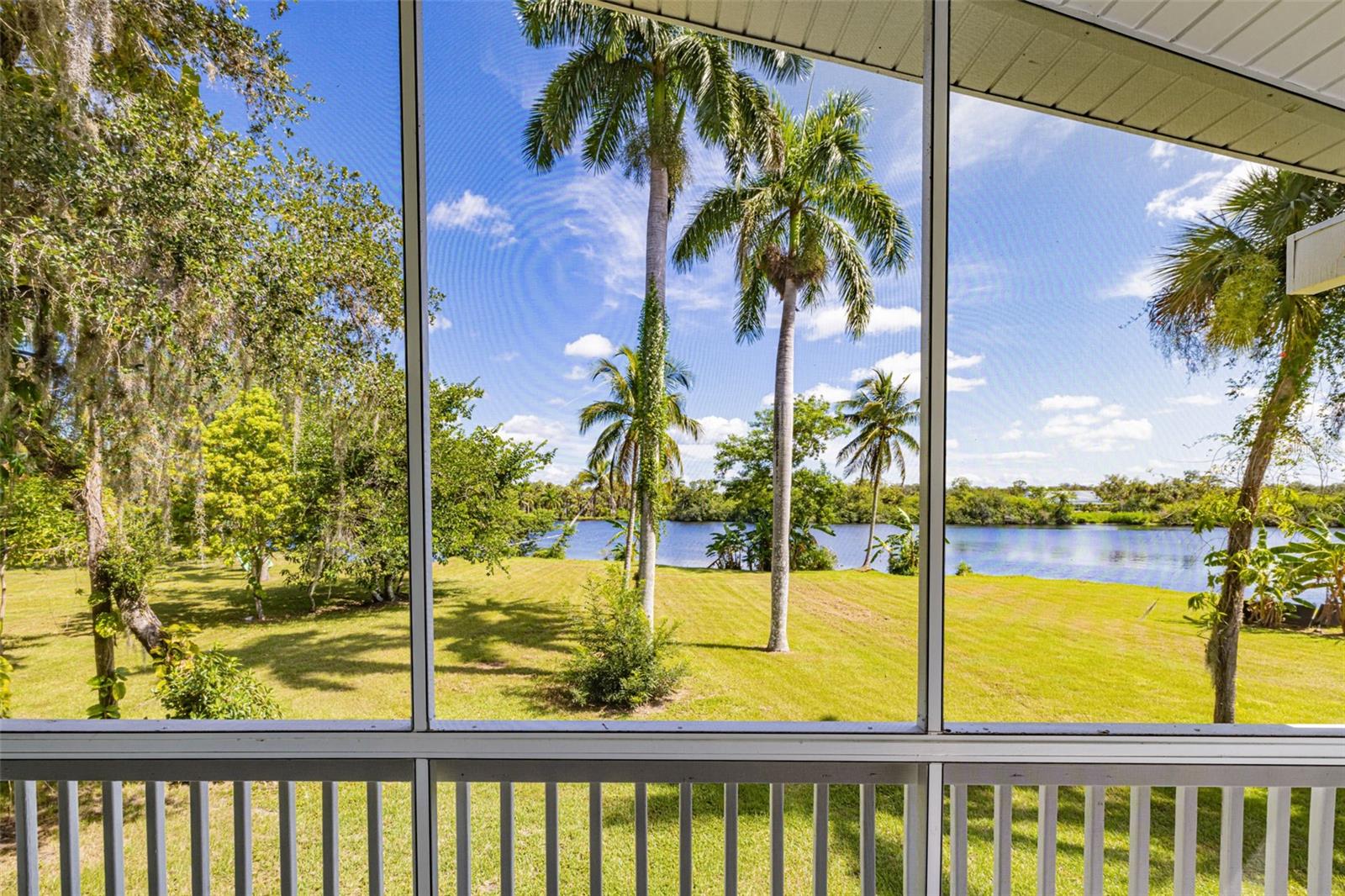 Image 7 of 83 For 19481-483 River Road