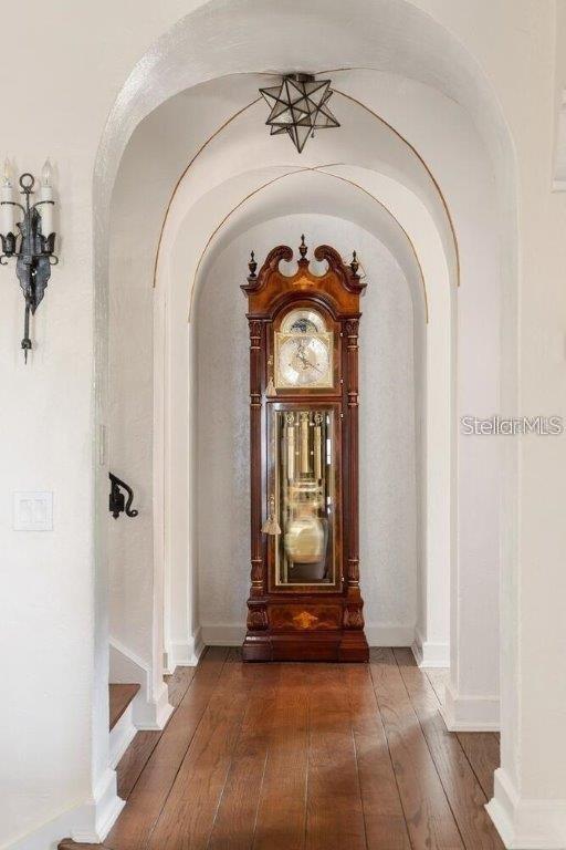 Image 15 of 85 For 4511 Bay Shore Road