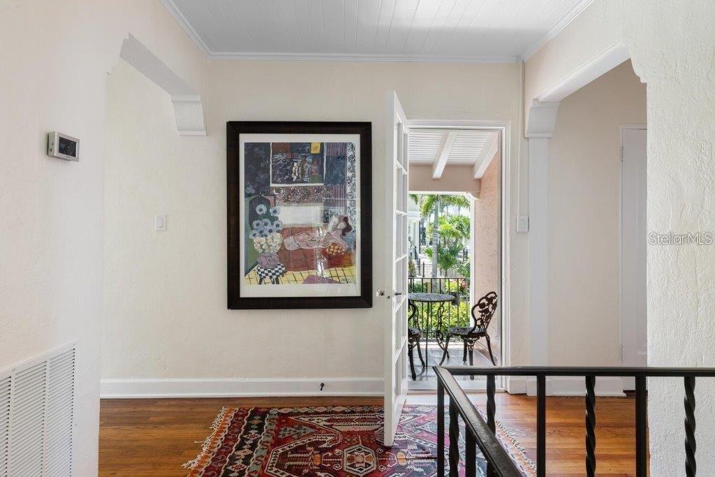 Image 40 of 85 For 4511 Bay Shore Road