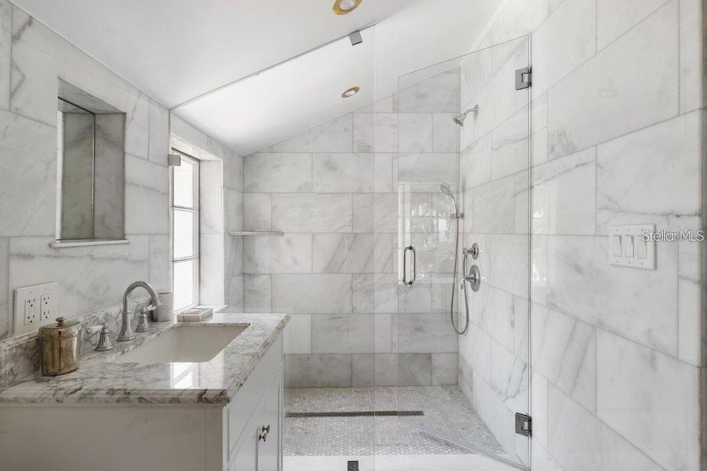 Image 51 of 85 For 4511 Bay Shore Road