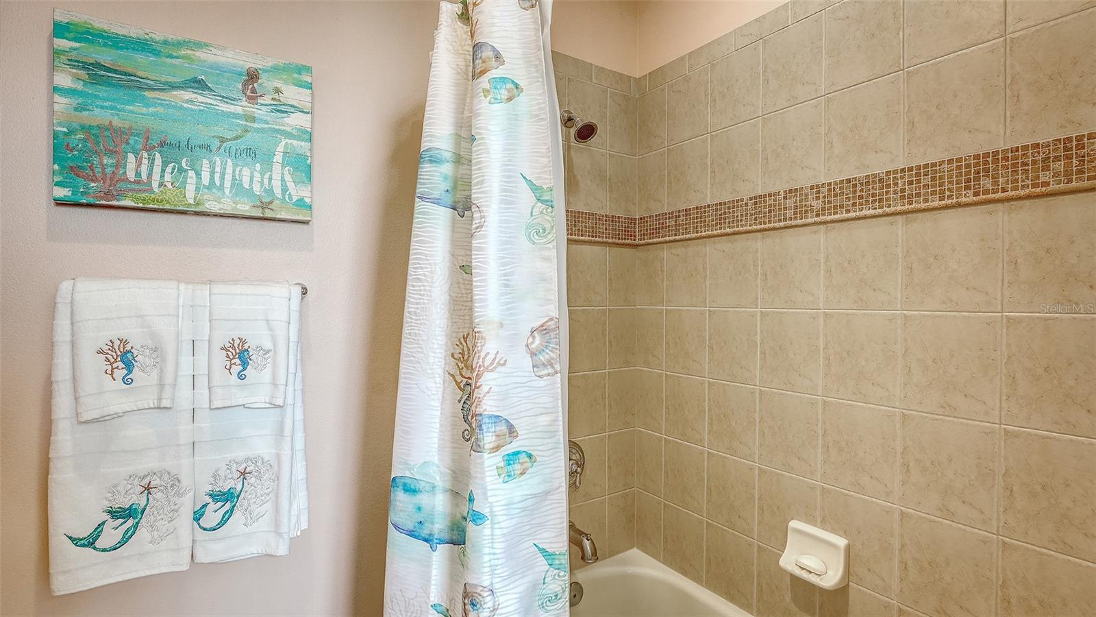 Image 39 of 58 For 6659 38th Lane E