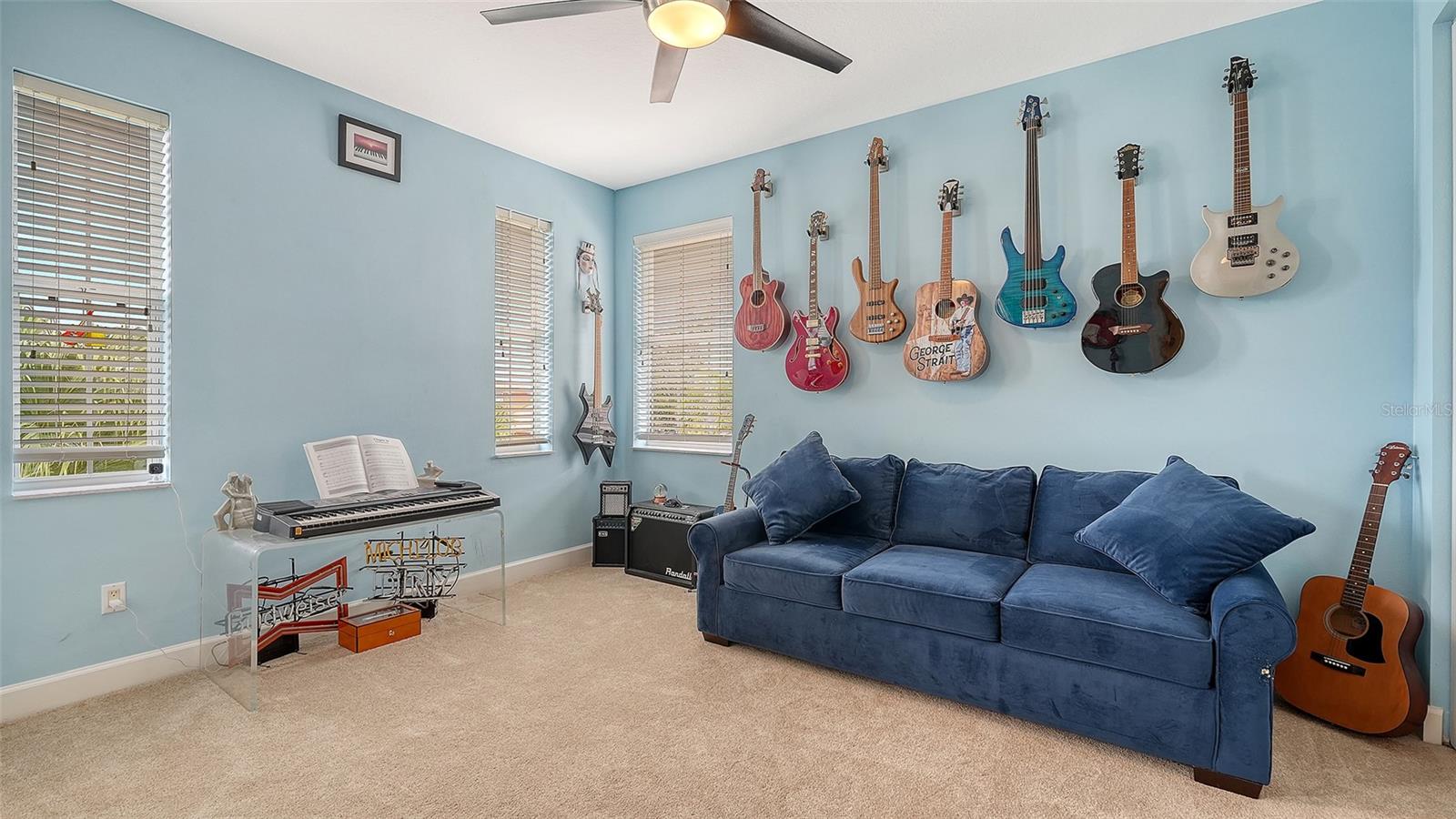 Image 40 of 58 For 6659 38th Lane E