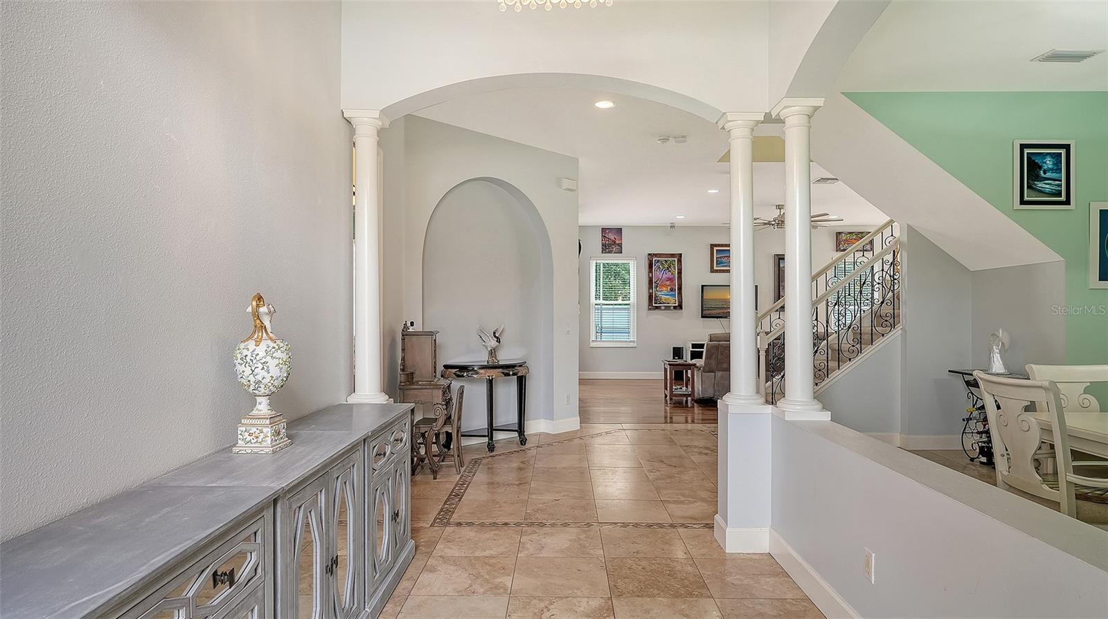 Image 5 of 58 For 6659 38th Lane E