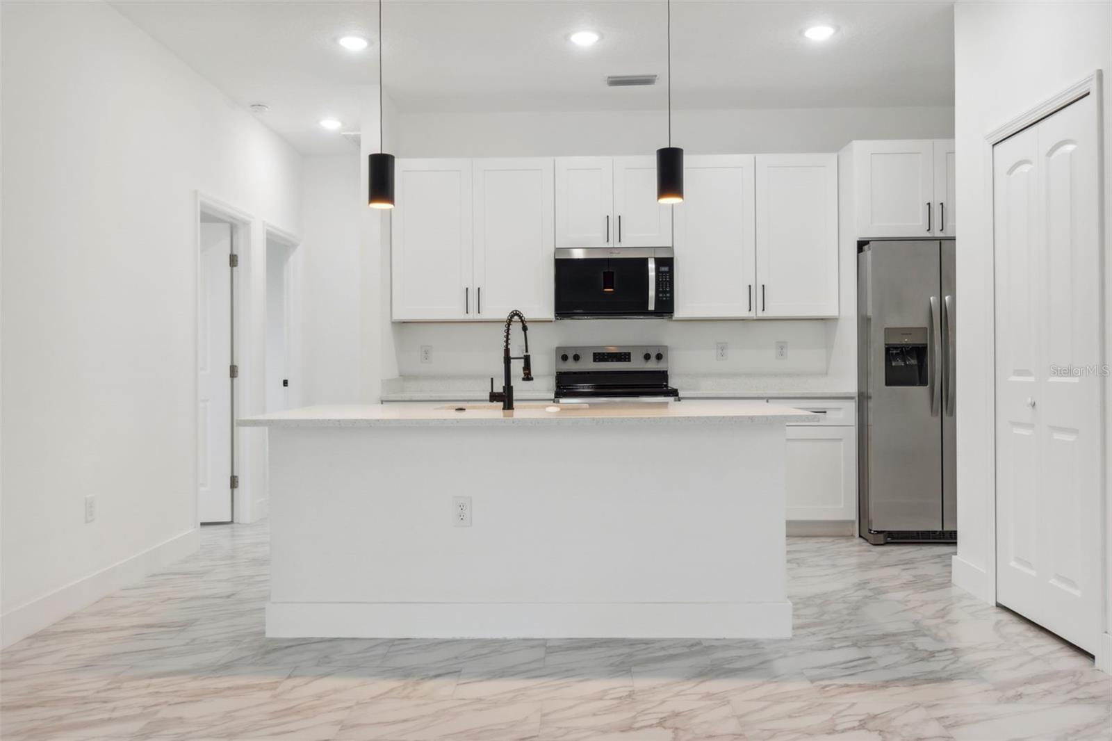 Image 10 of 24 For 8 Cleat Court