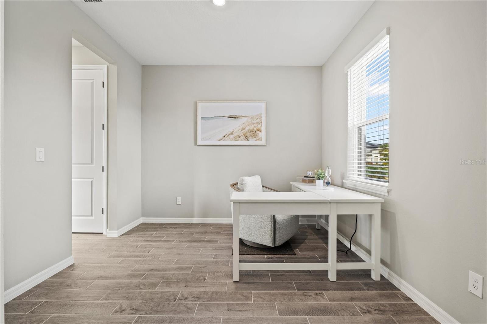 Image 12 of 74 For 9312 Tequila Sunrise Drive