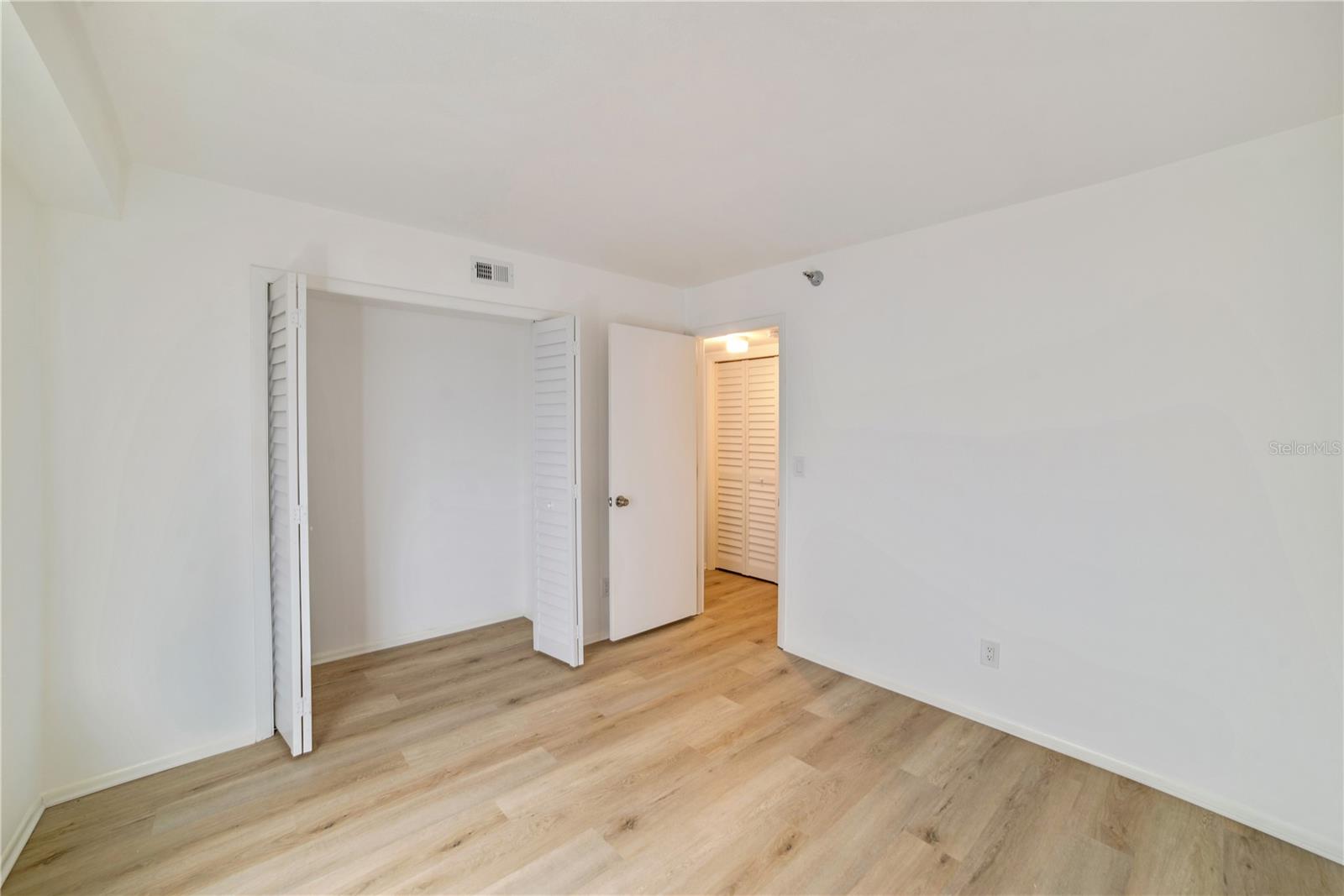 Image 12 of 25 For 6304 Pointe West Boulevard A102