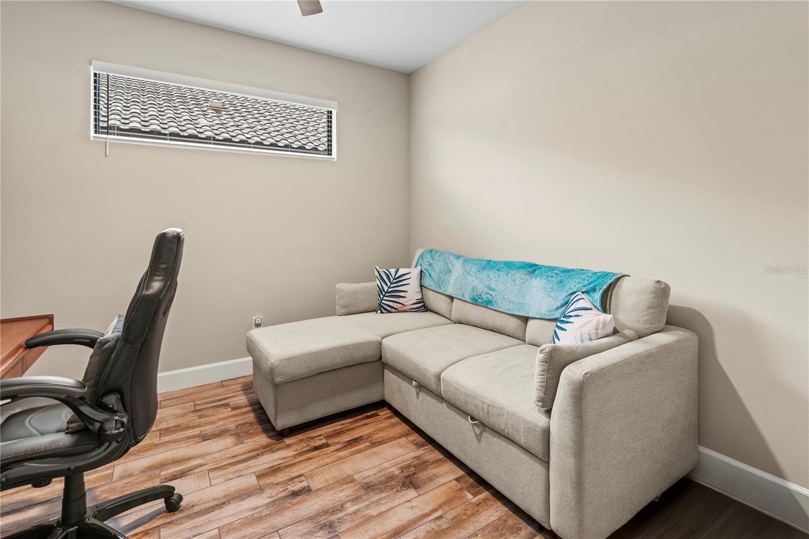 Image 28 of 60 For 14655 Derna Terrace