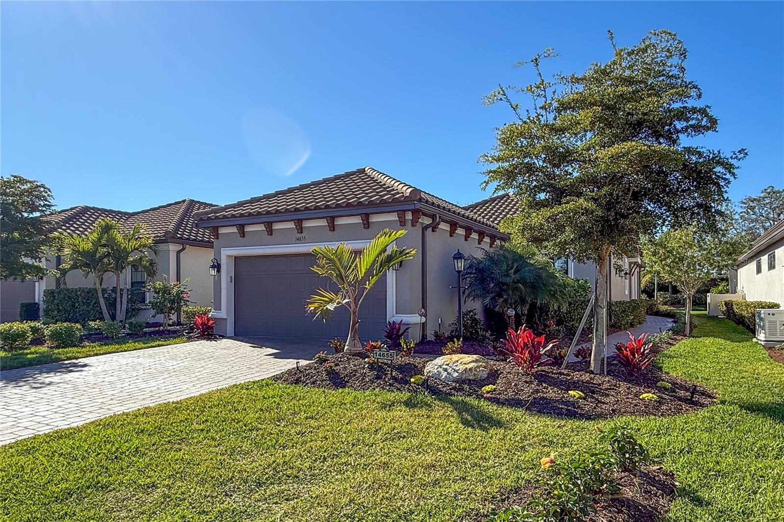 Image 49 of 60 For 14655 Derna Terrace