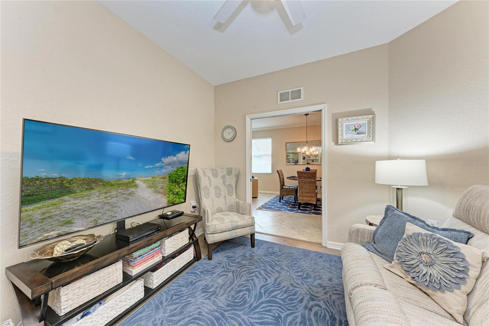 Image 26 of 89 For 16706 Vardon Terrace 308