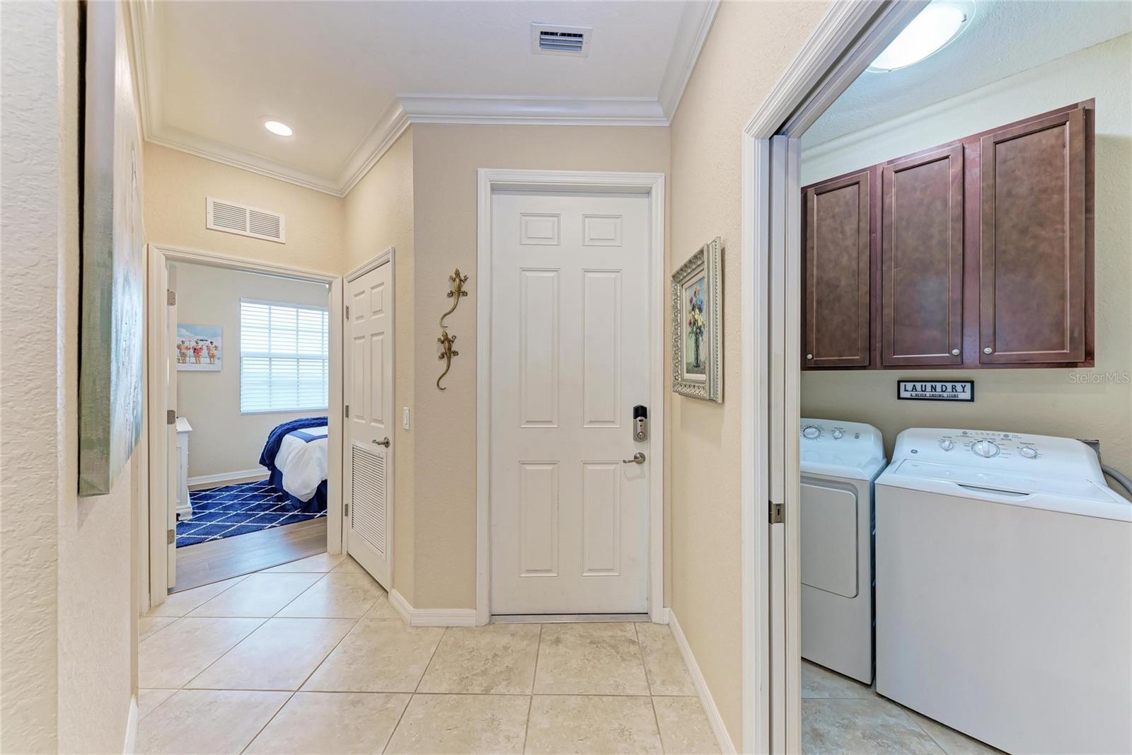 Image 31 of 89 For 16706 Vardon Terrace 308