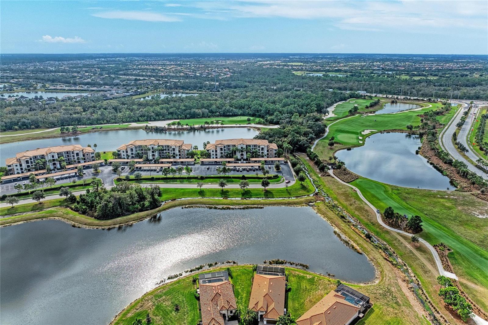 Image 40 of 89 For 16706 Vardon Terrace 308