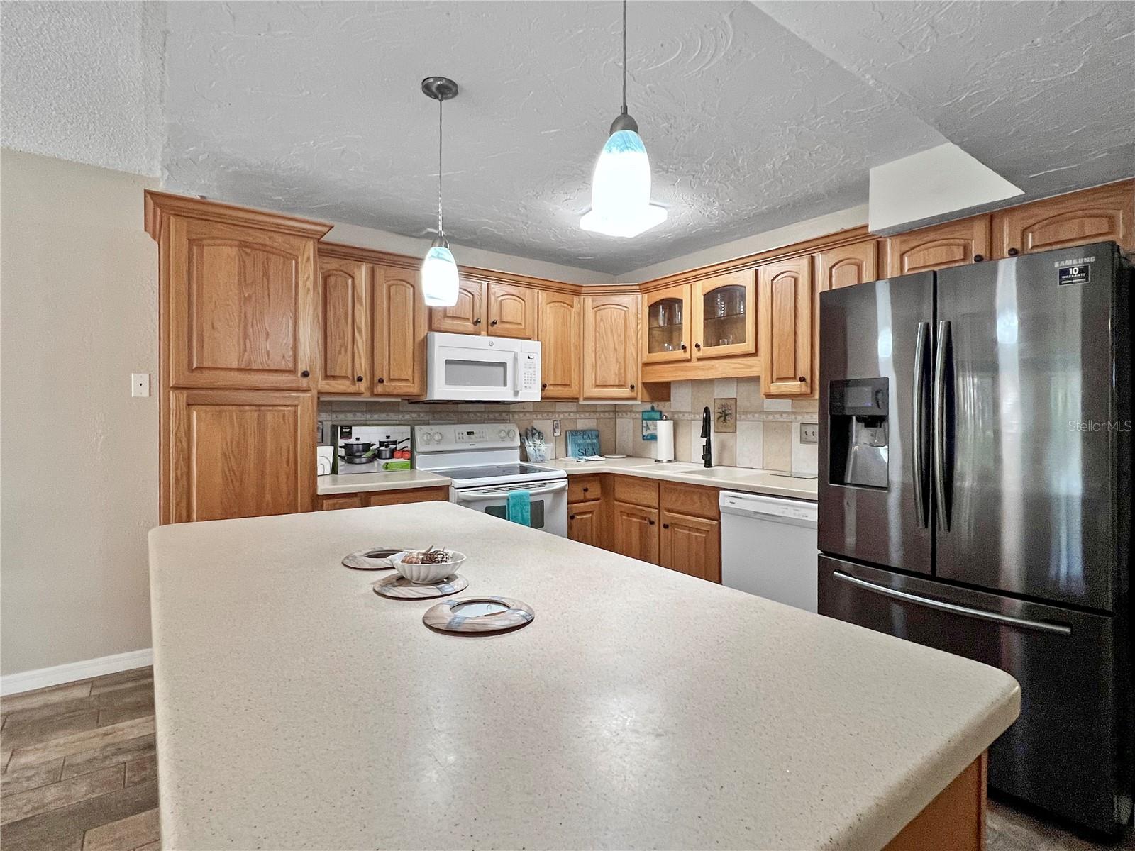 Image 11 of 50 For 515 30th Avenue W H111