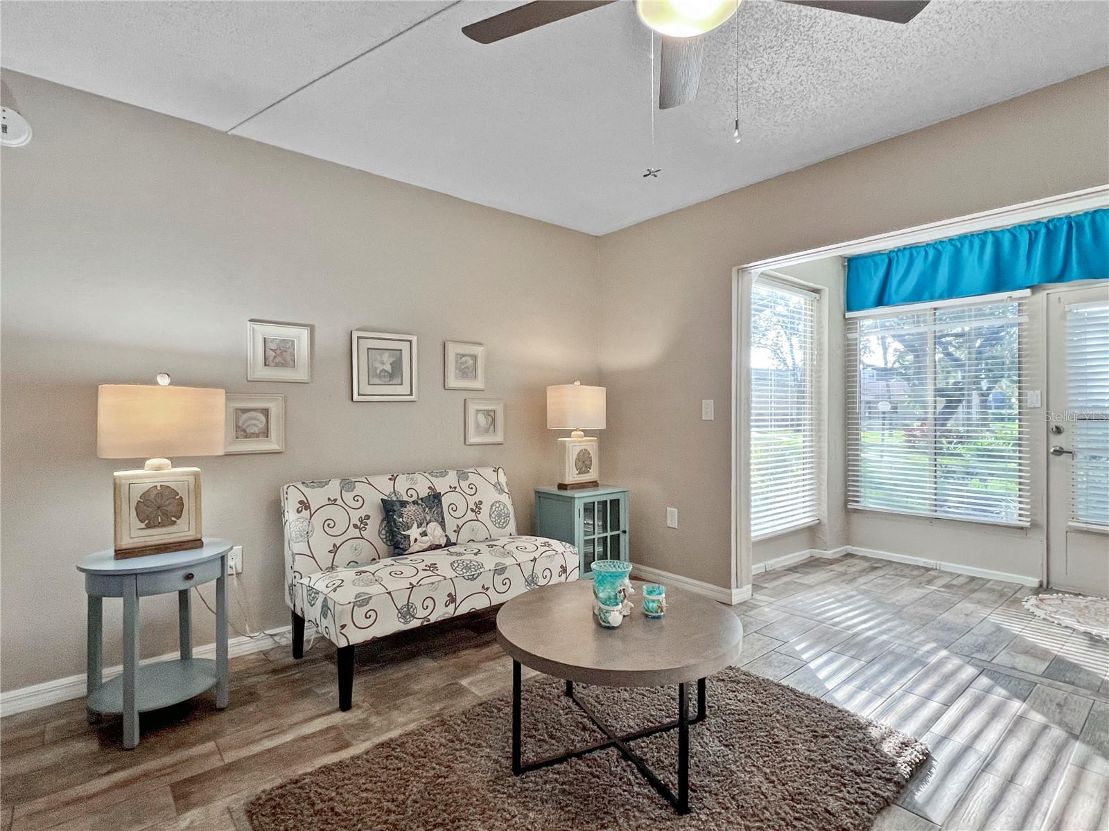 Image 18 of 50 For 515 30th Avenue W H111