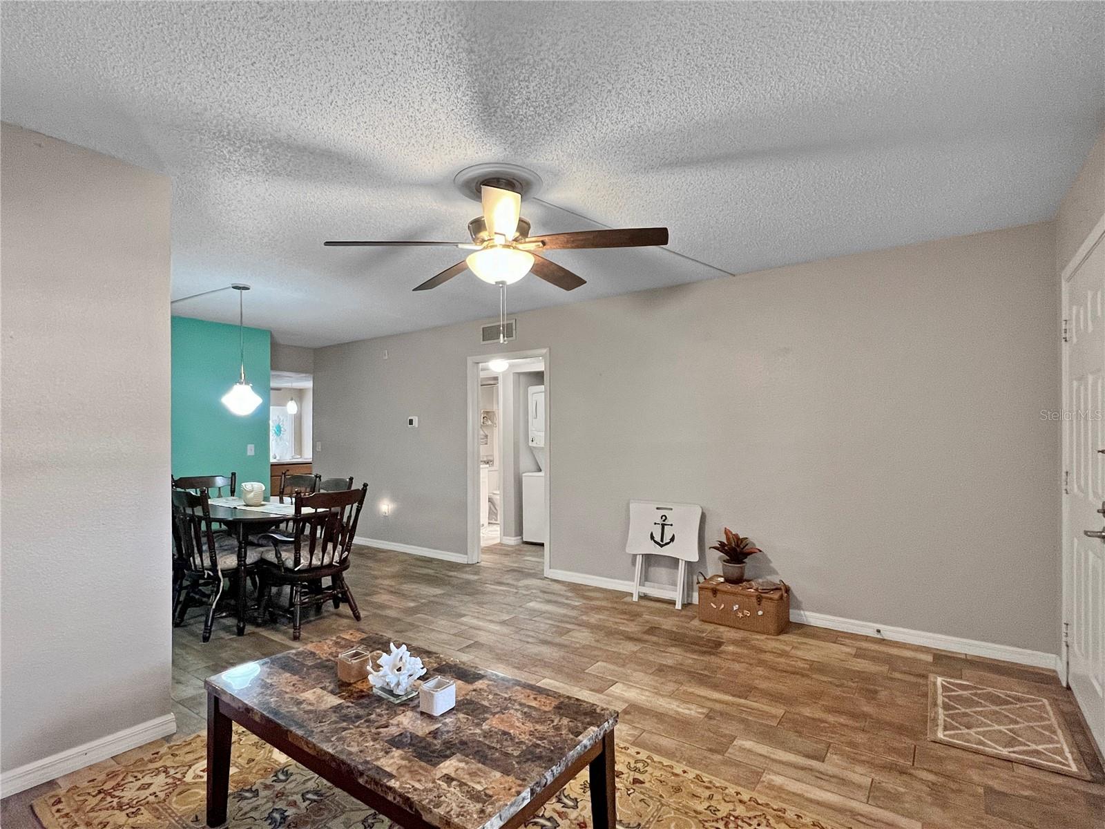 Image 3 of 50 For 515 30th Avenue W H111