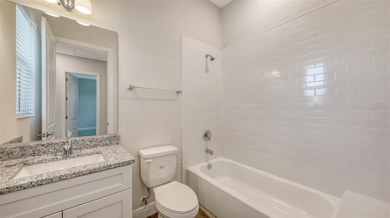 Image 17 of 19 For 2930 River Run Way