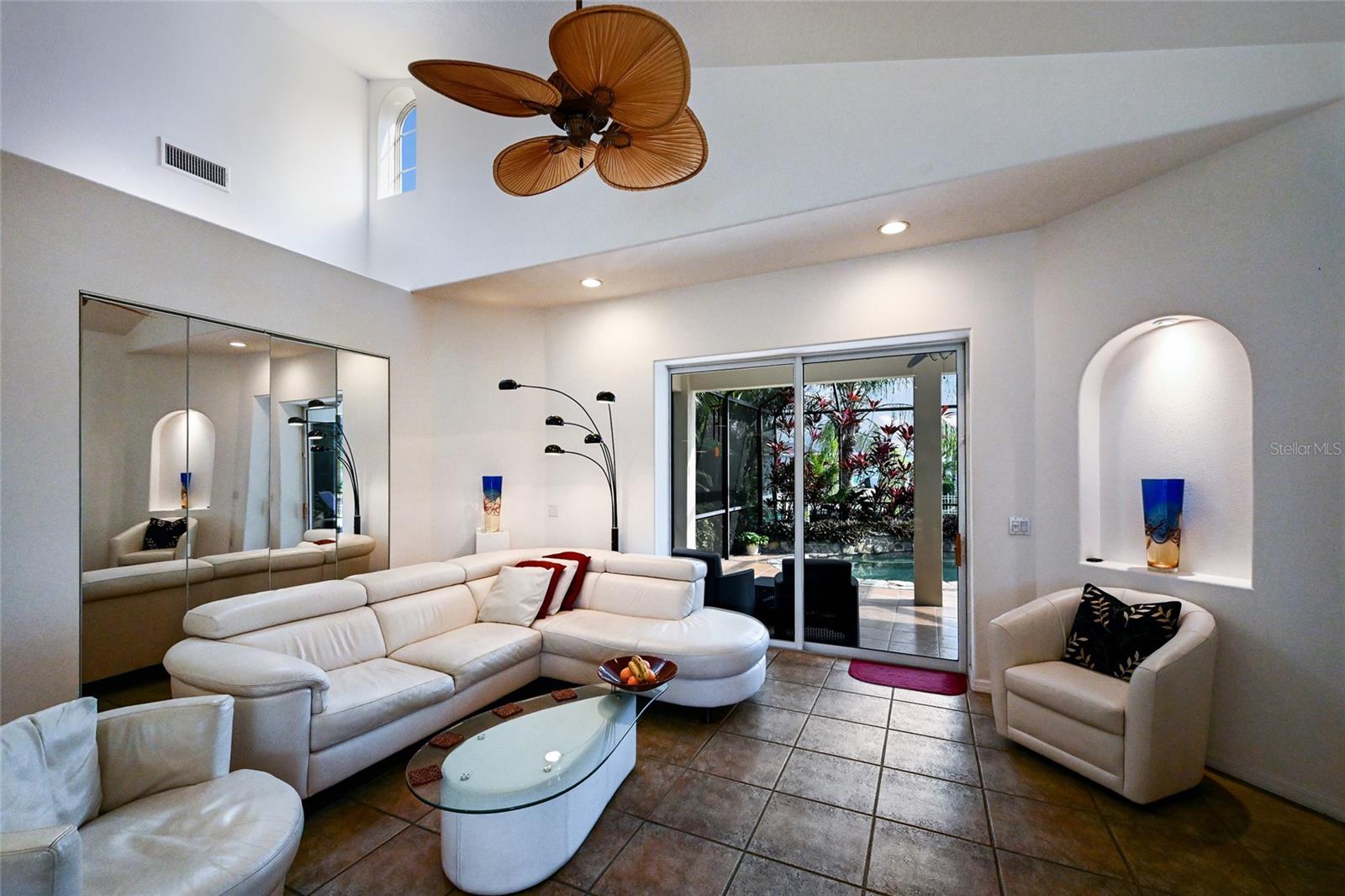 Image 17 of 46 For 4528 Blue Marlin Drive