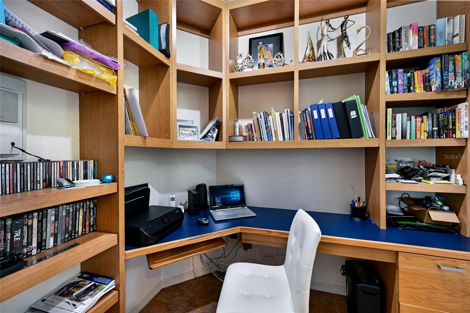 Image 19 of 46 For 4528 Blue Marlin Drive