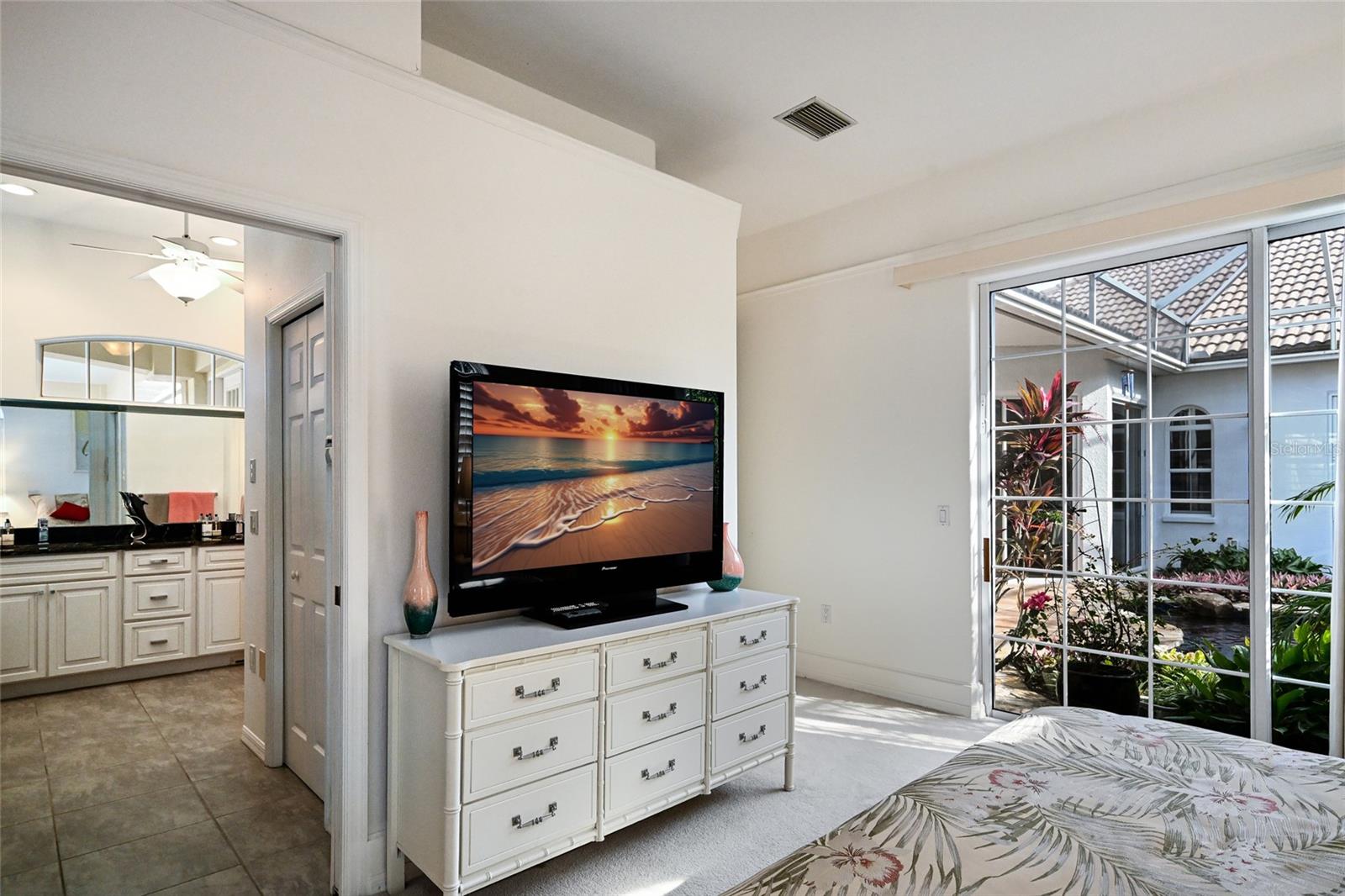 Image 25 of 46 For 4528 Blue Marlin Drive