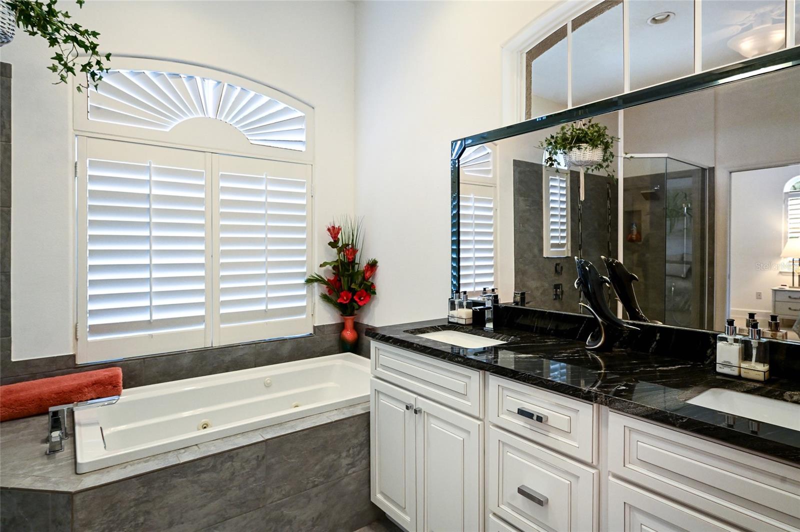 Image 26 of 46 For 4528 Blue Marlin Drive