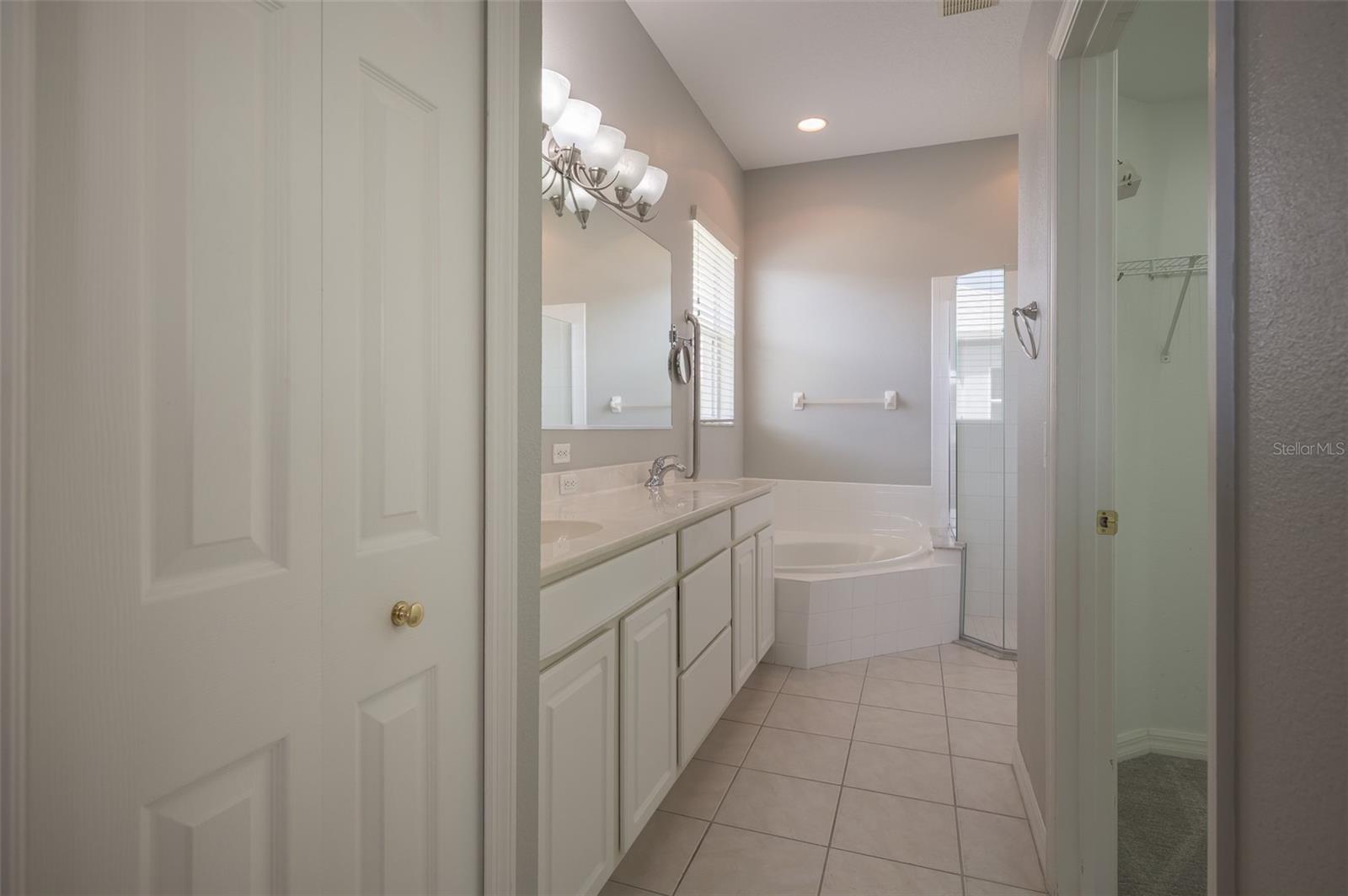 Image 26 of 58 For 14214 Cattle Egret Place