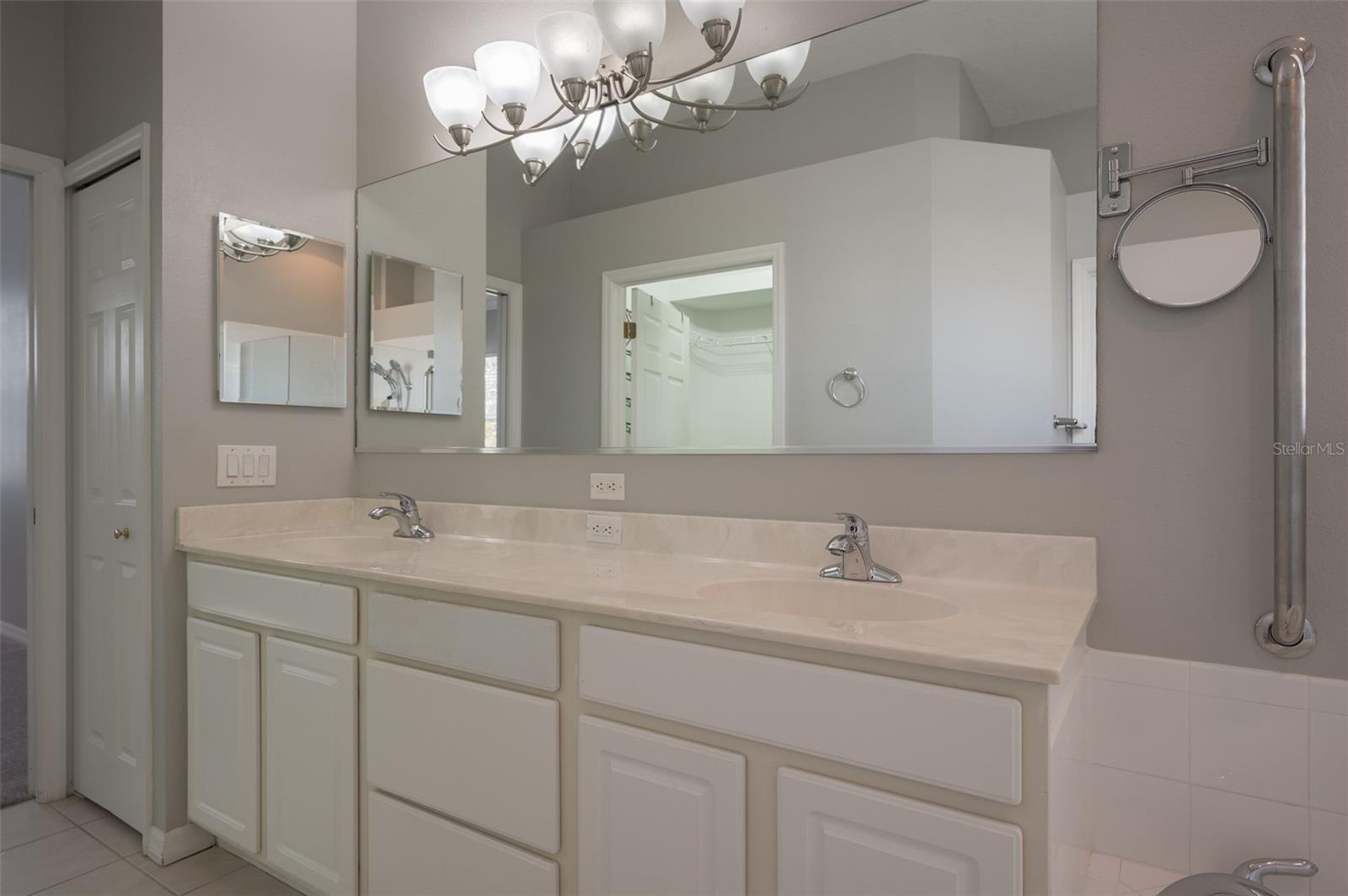 Image 29 of 58 For 14214 Cattle Egret Place