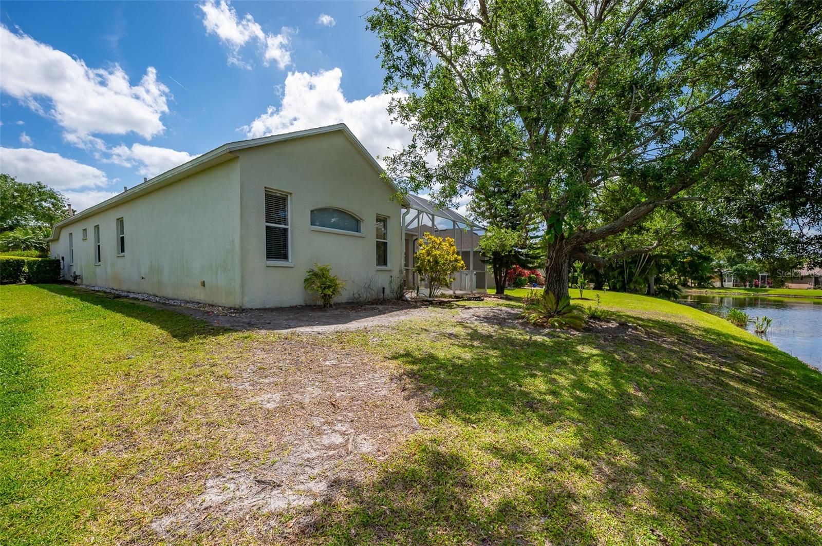 Image 40 of 58 For 14214 Cattle Egret Place