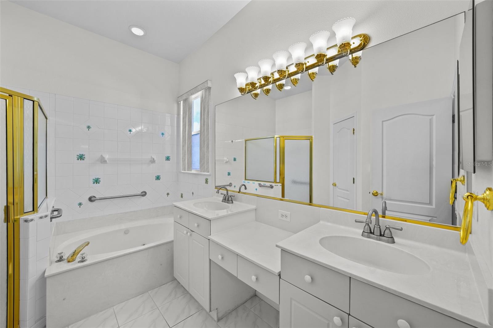 Image 25 of 59 For 6011 Chaparral Avenue