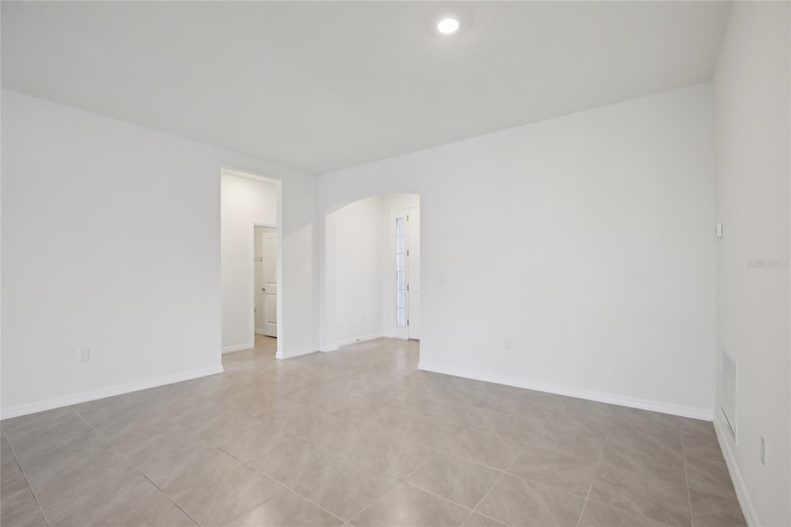 Image 3 of 38 For 3742 Mossy Limb Court