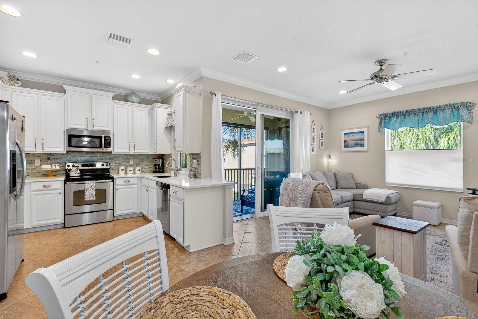 Image 15 of 38 For 4132 Overture Circle