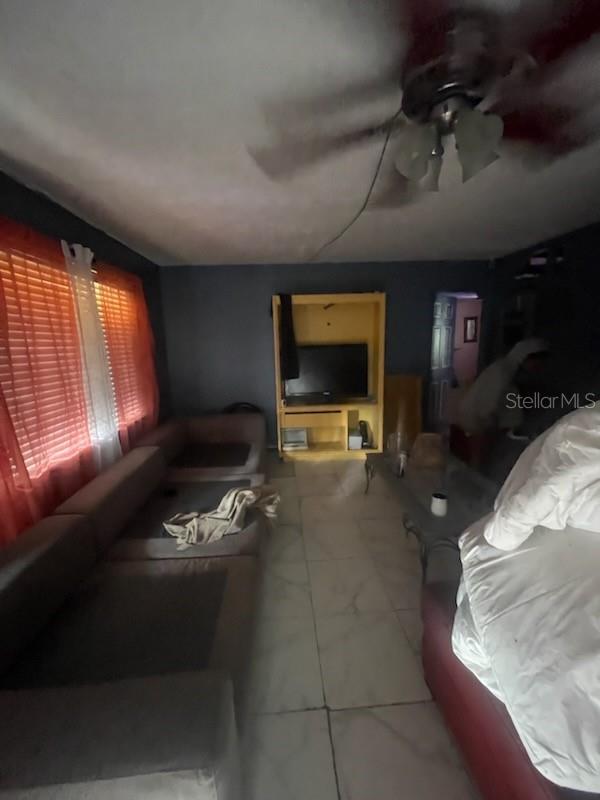 Image 3 of 7 For 629 40th Avenue S