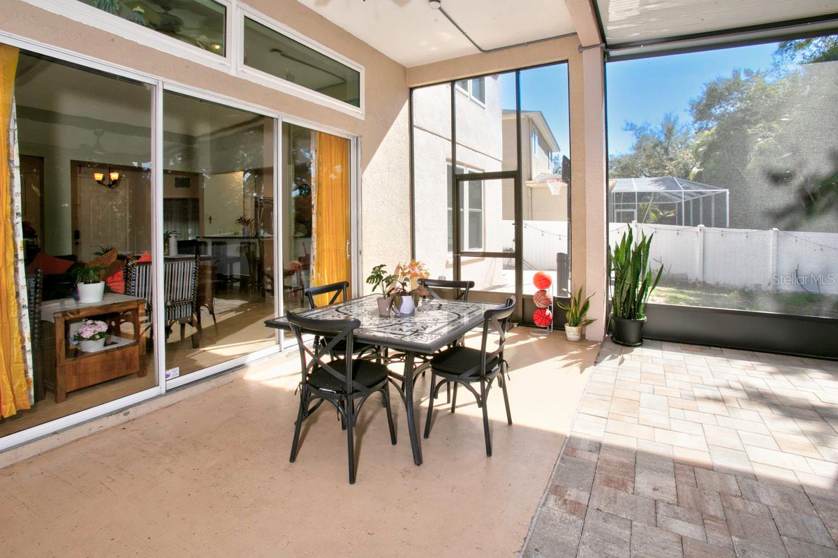 Image 8 of 36 For 208 36th Street Ne