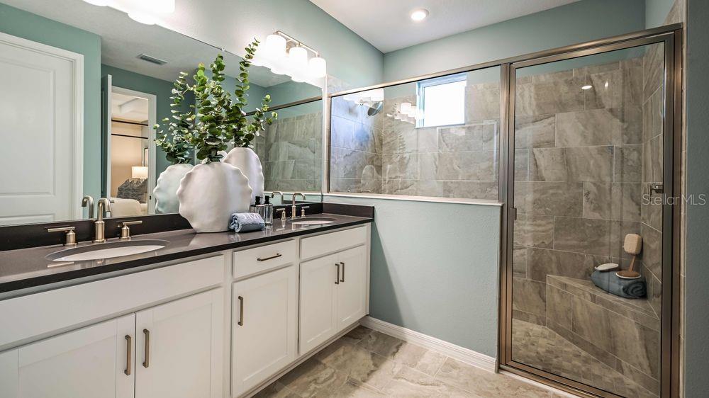 Image 9 of 28 For 15532 Foxtail Lane