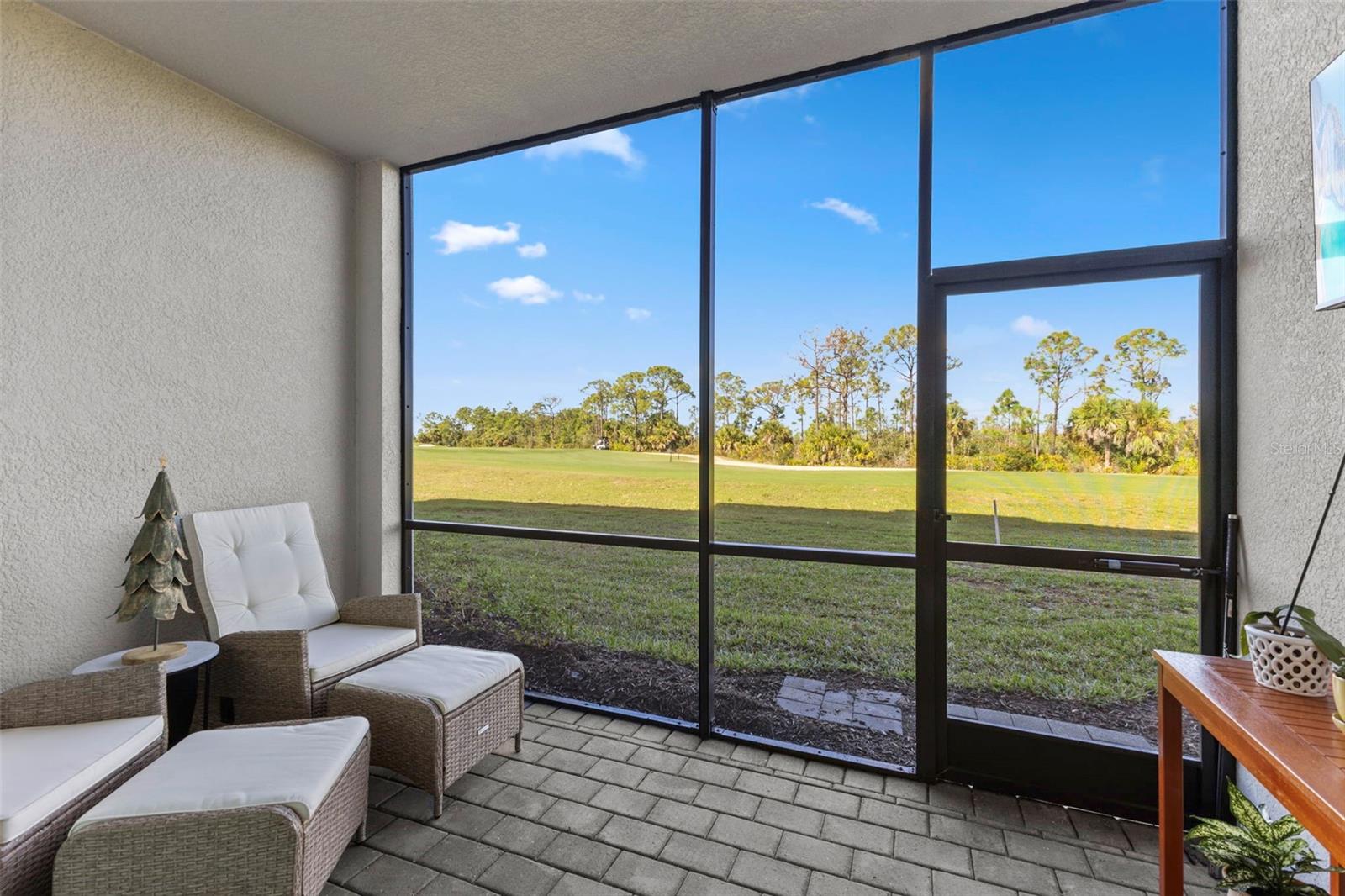 Image 26 of 48 For 12240 Wellen Golf Street 104