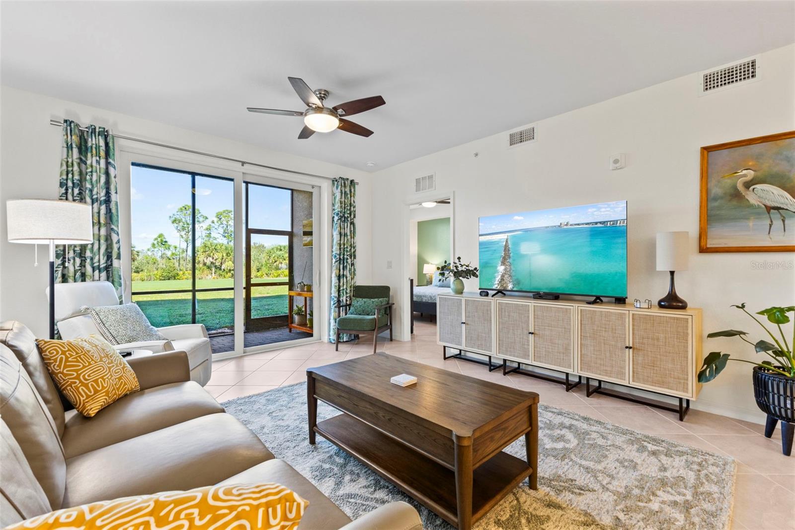 Image 4 of 48 For 12240 Wellen Golf Street 104